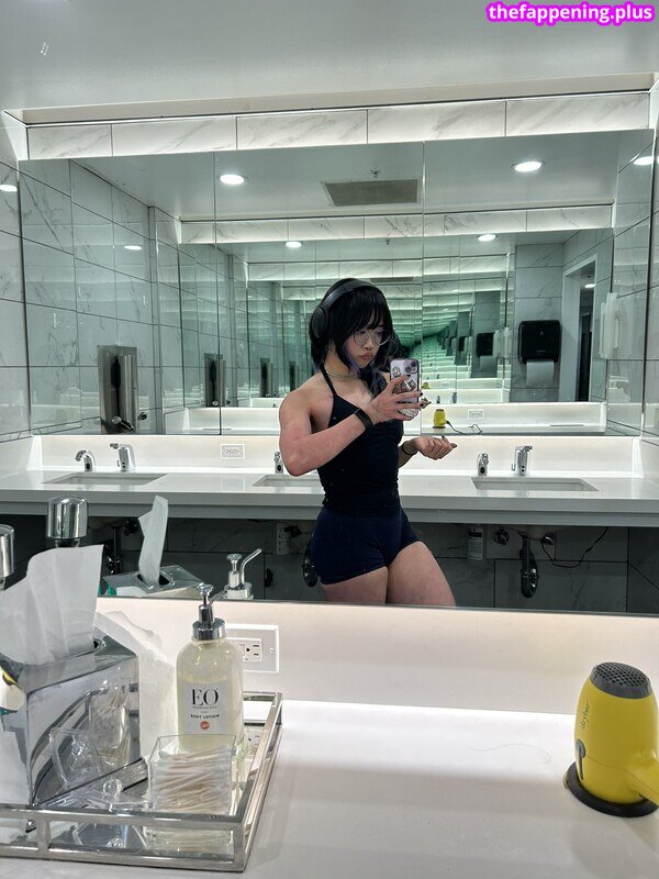 Janet He / https: / jjanethe / jjanethee / jjanether6 Naken OnlyFans Foto #45