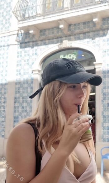 Julia Beautx