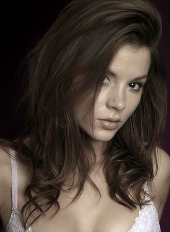 Kacey Barnfield