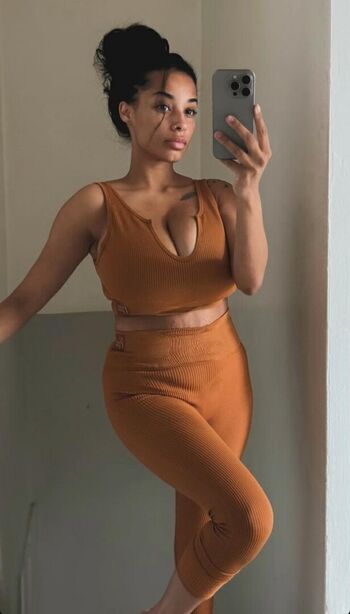 Kadelle Samuals