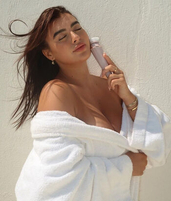 Kalani Hilliker