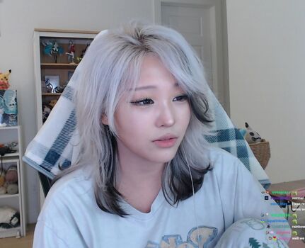 Kang Hee Yoon