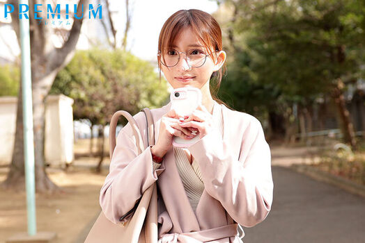 Karen Yuzuriha