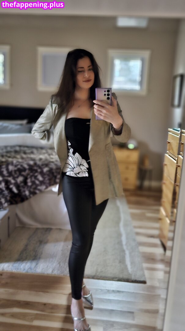 KatiePetersPlays