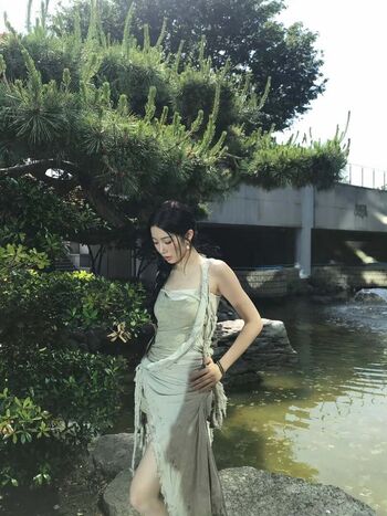 Kazuha Nakamura 中村 一葉