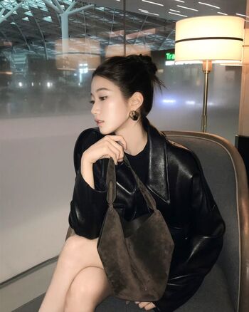 Kazuha Nakamura 中村 一葉 | LESSERAFIM