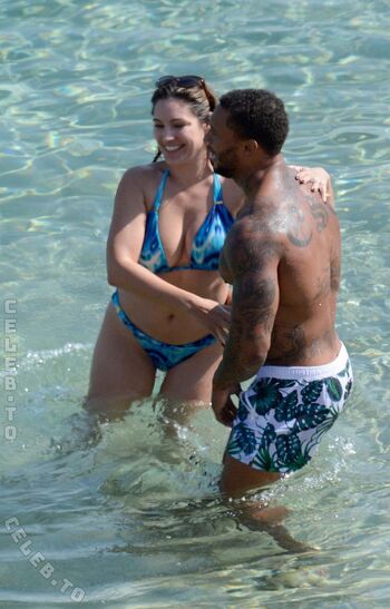 Kelly Brook