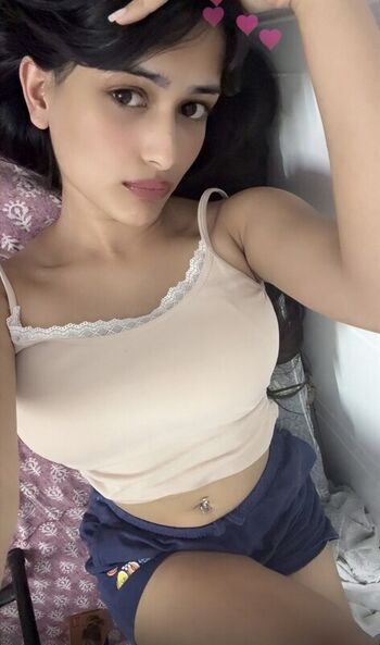 Khushi Maheshwari