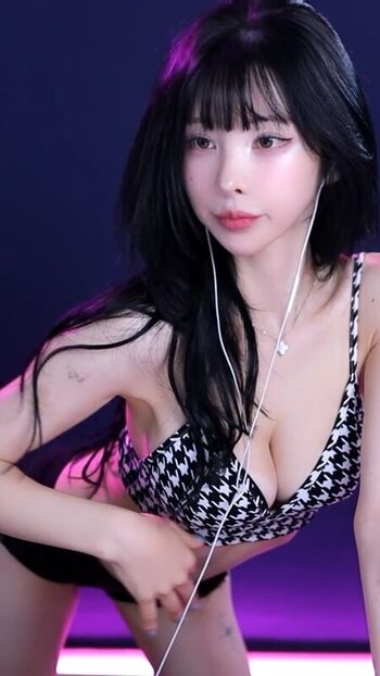 Kim Yu