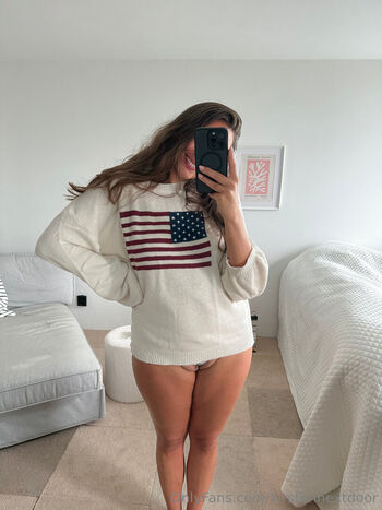 Kirstennextdoor