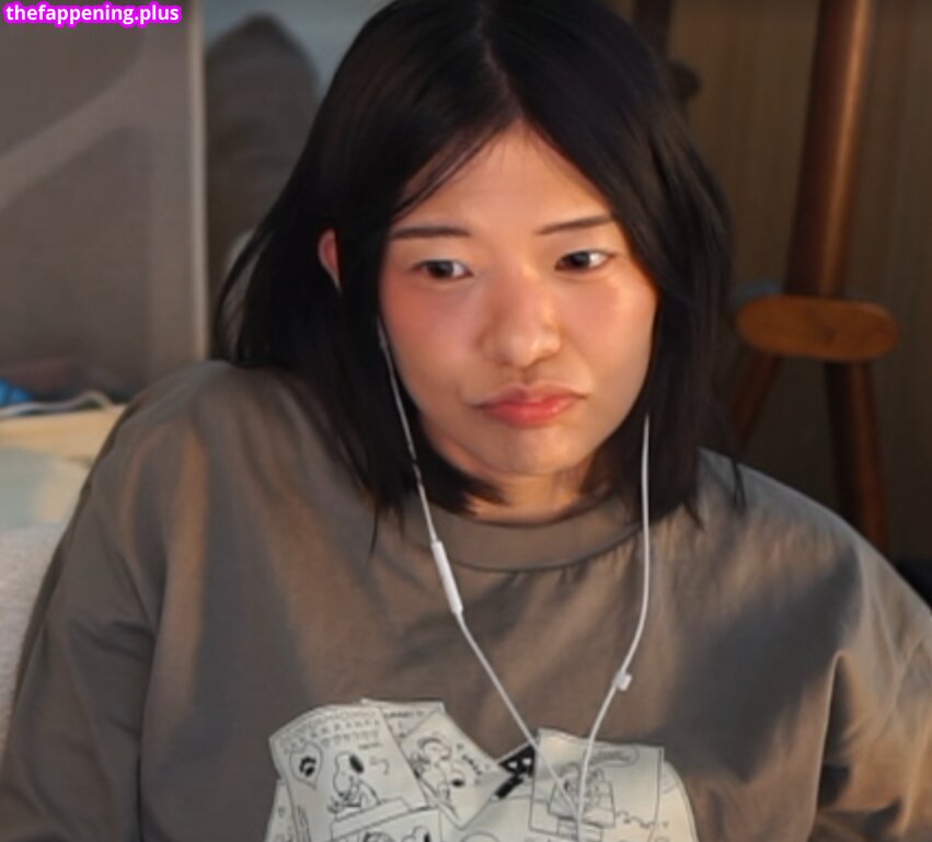 Kkatamina / Miyoung Naken OnlyFans Foto #338