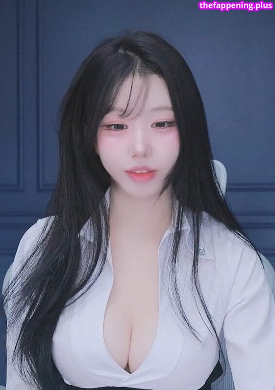 kkok7816 / kook1916 / midi Çıplak OnlyFans Fotoğrafı #237