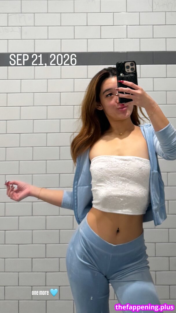 Kkrystalbaekk Meztelen OnlyFans Fotó #5