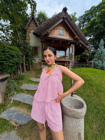 krutika_