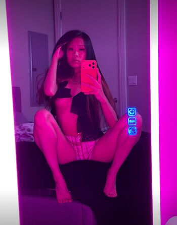 Kyofuvi \ Goddesslulasian \ Vi