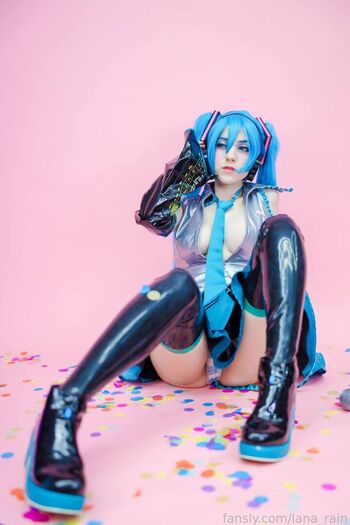 Lana Rain