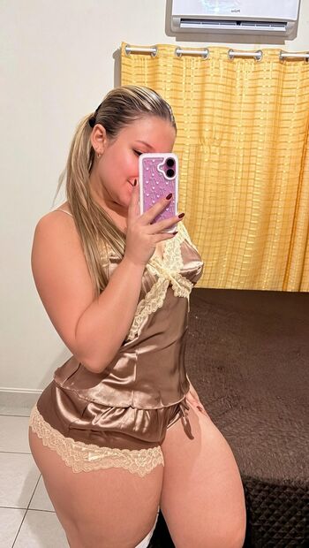 Lara Leticia