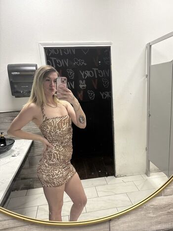 Laurenhottie98