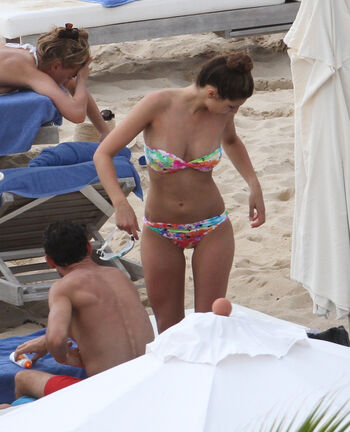 Laury Thilleman