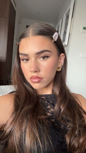 Leah Halton