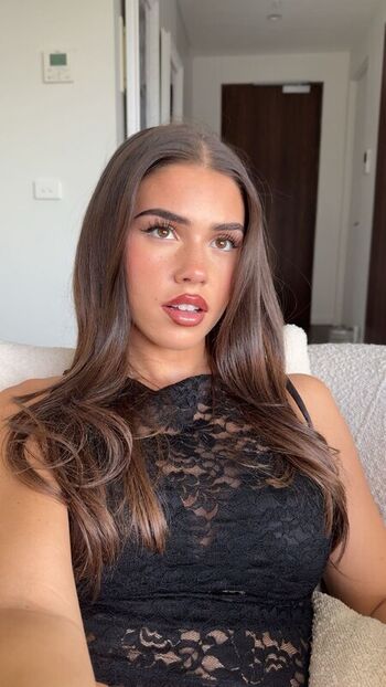 Leah Halton