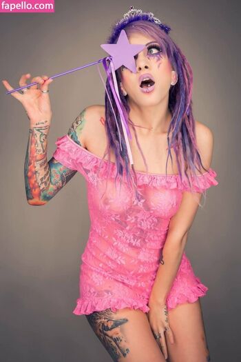 Lena Scissorhands