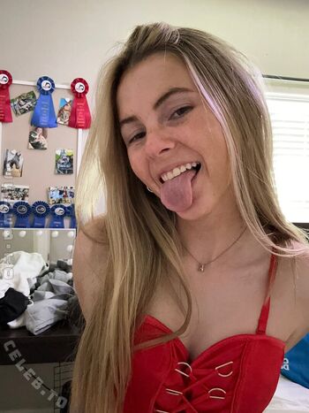 Lexi Smith