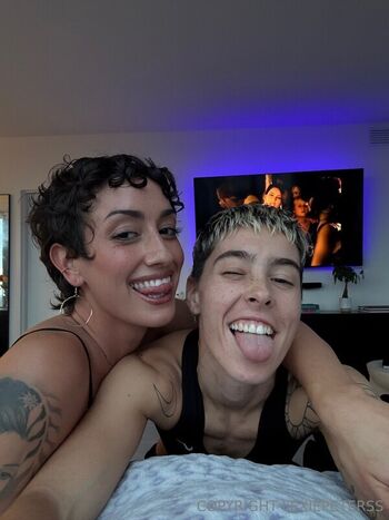 Lexiepeterss