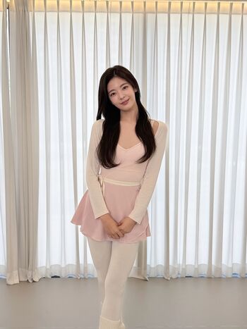 lia_loves___