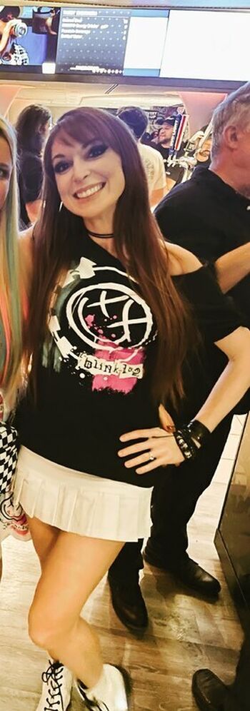Lisa Foiles