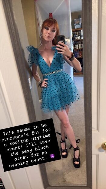 Lisa Foiles