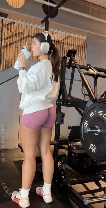 Livefitelle