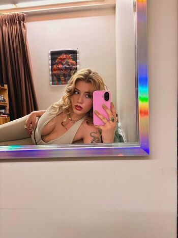 Lizzy_nb1