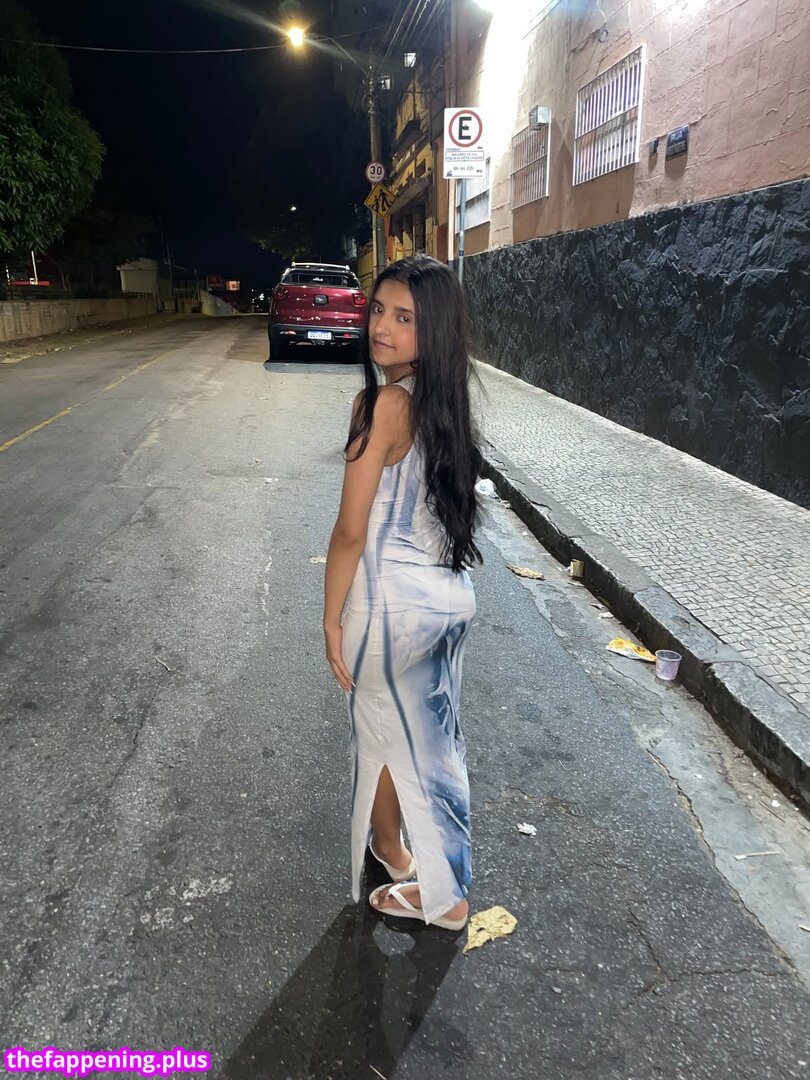 laysxx / llaralys / lyslaraa.__ Nahá OnlyFans fotografie #9