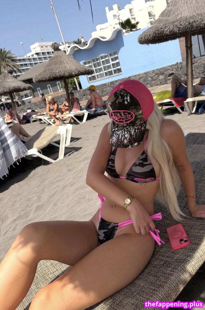 Corey & Llorenna / Llorenna Hodgkinson / corey-and-llorenna / popular Foto OnlyFans Nua #14