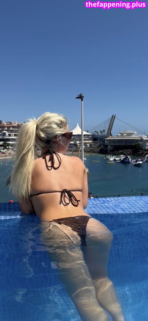 Corey & Llorenna / Llorenna Hodgkinson / corey-and-llorenna / popular Фото обнажённых OnlyFans #17