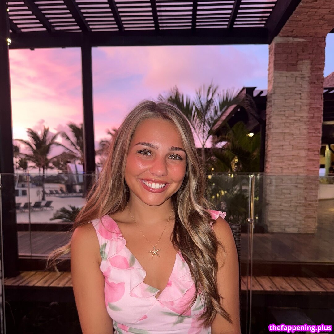 Llyssa Nichole / alyyssanicole / llyssanicholee Meztelen OnlyFans Fotó #16