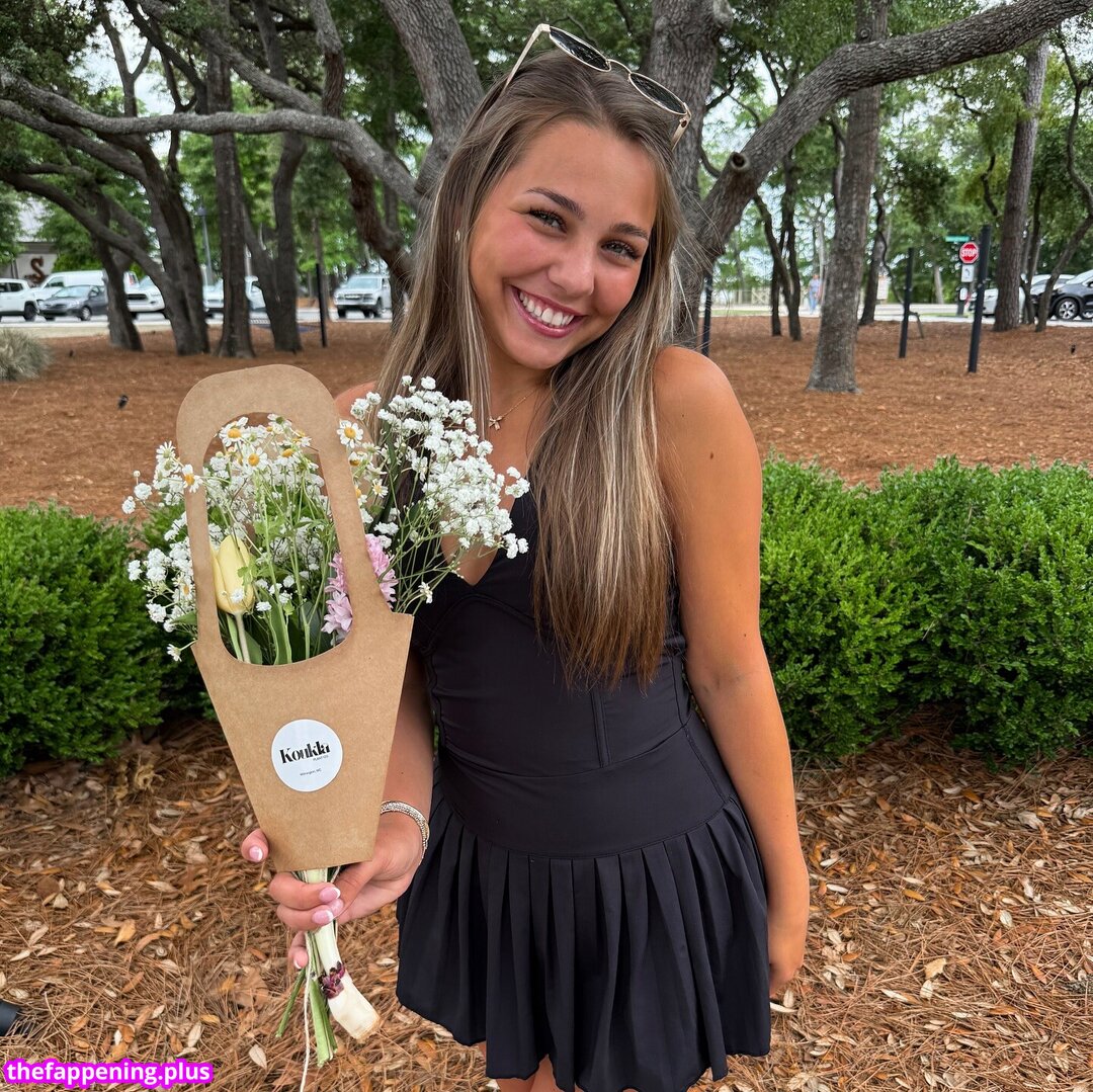 Llyssa Nichole / alyyssanicole / llyssanicholee Naken OnlyFans Foto #21