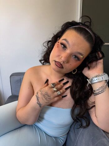Lola Young