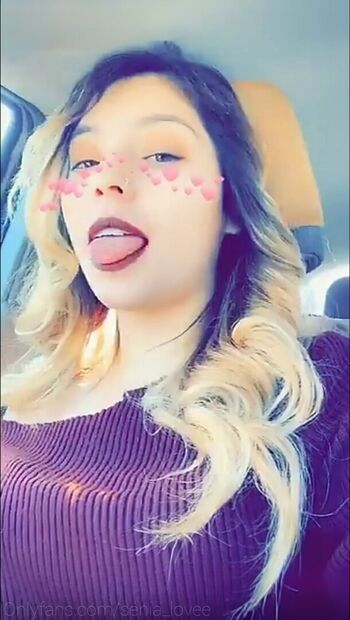 loovee_seeniaa