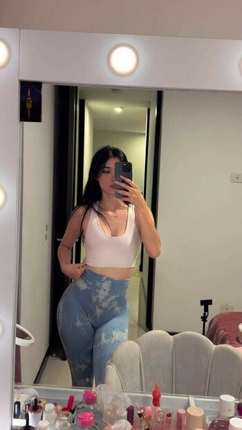 Luisa Valencia