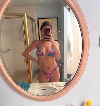 Maclaine Farrell