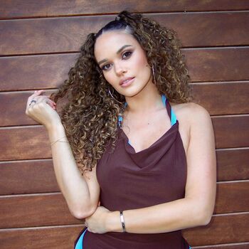 Madison Pettis