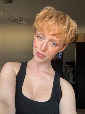 mai_buzzcut