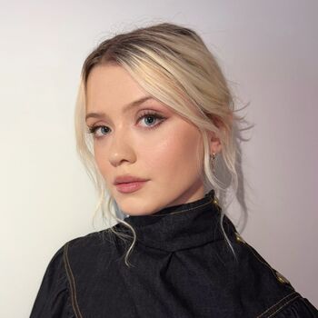 Maisie Peters