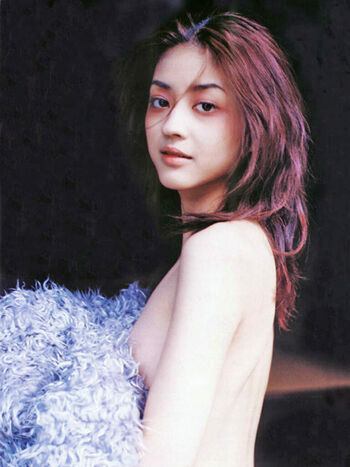 maju ozawa
