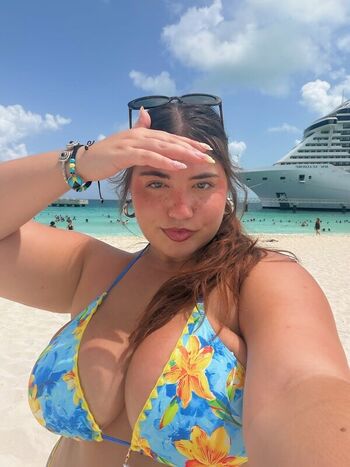 Mariella_o6