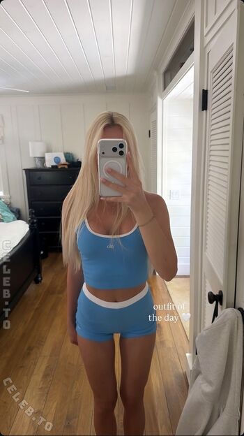 Mavie Noelle