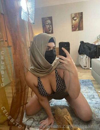 Maya Azari