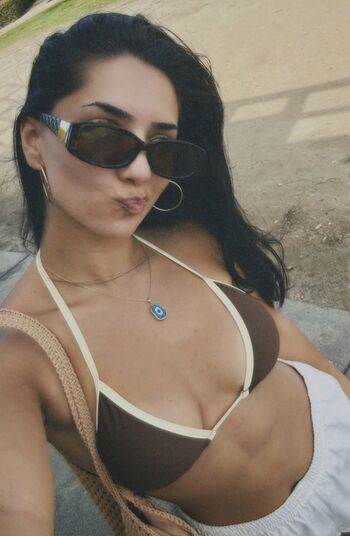 Maya Desrochers